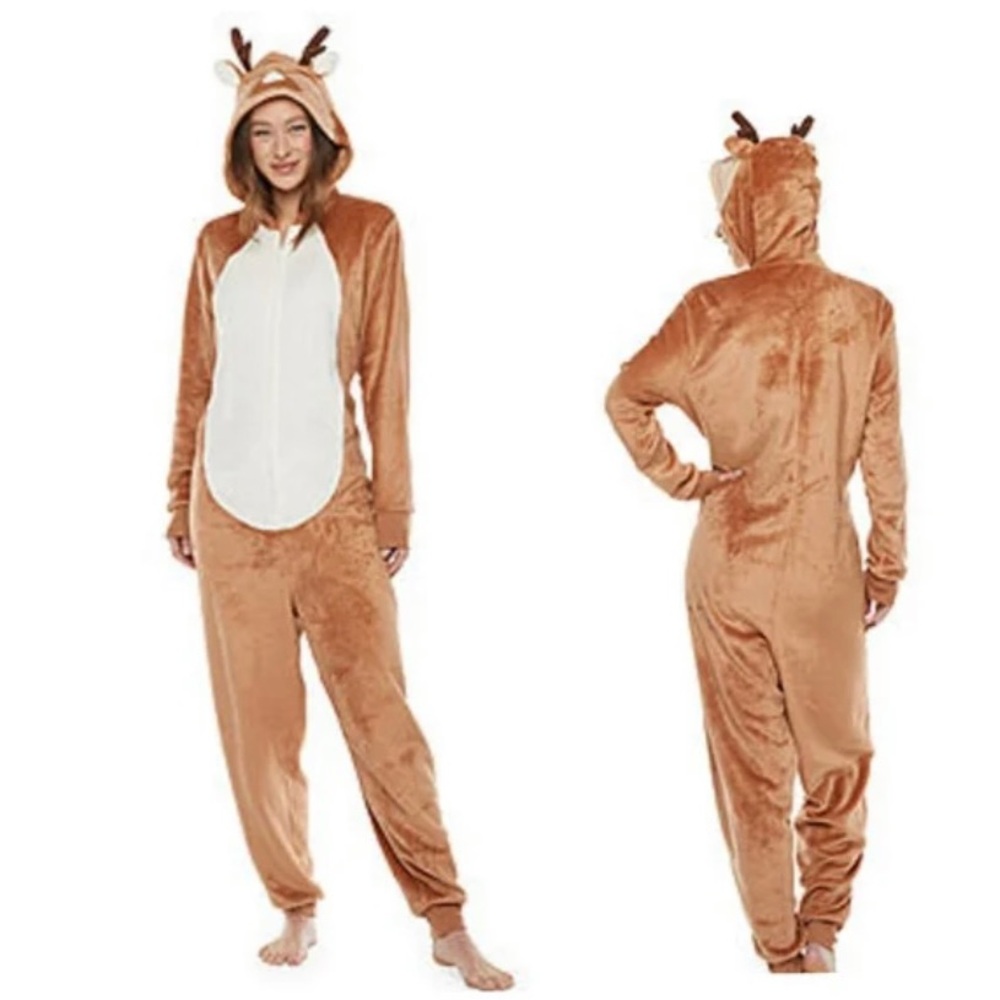 Brown Reindeer Pajamas size XL